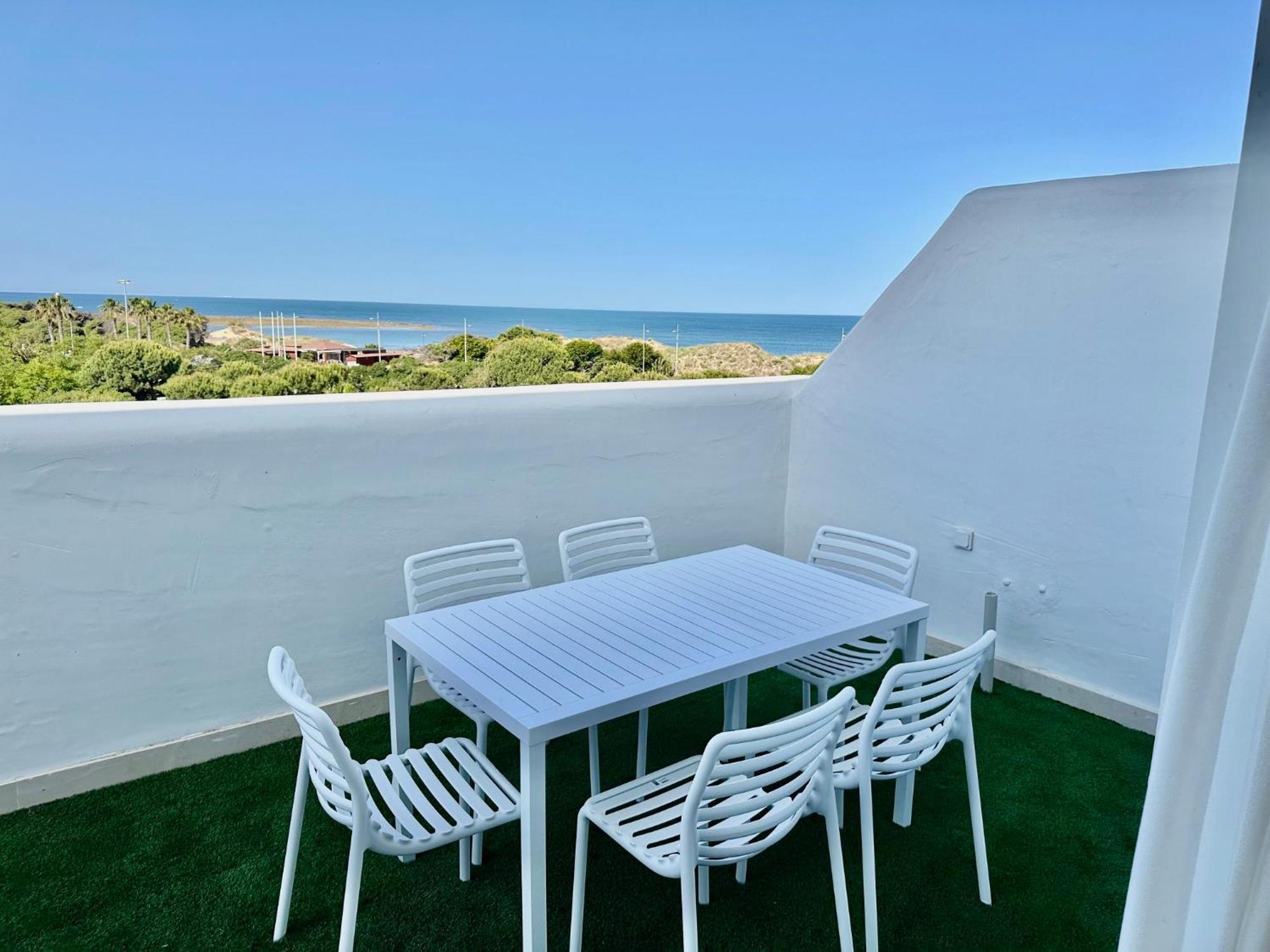 Punta Candor Suites Rota Exterior photo