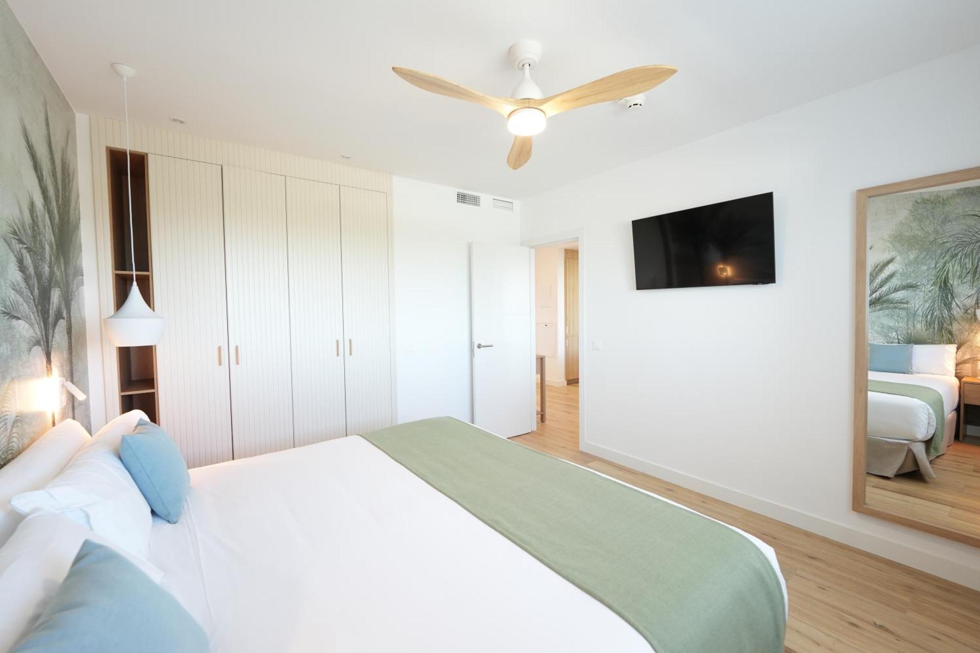 Punta Candor Suites Rota Exterior photo